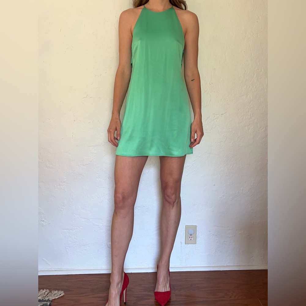 Alice and Olivia crepe mini dress size 4